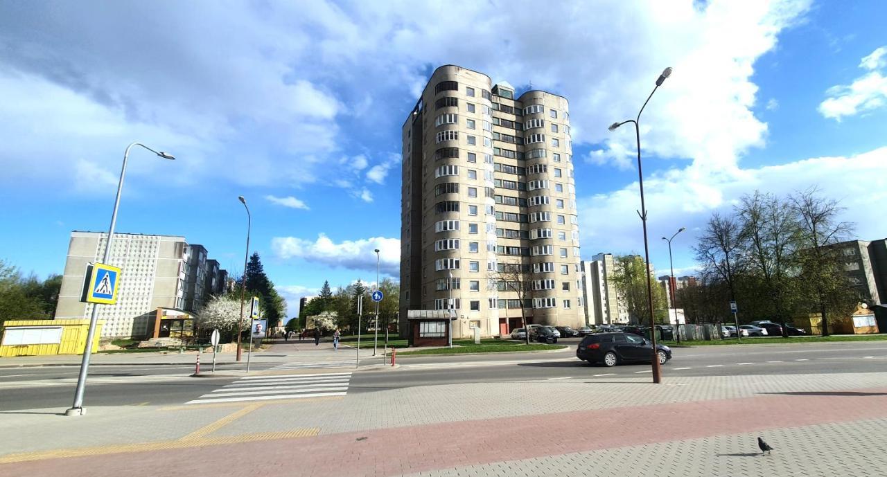 Lyra63 Large 80Sq M Top 14 Floor Siauliai  Ngoại thất bức ảnh