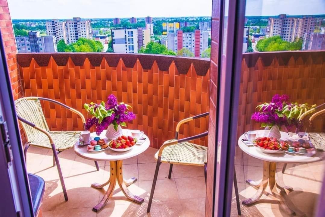 Lyra63 Large 80Sq M Top 14 Floor Siauliai  Ngoại thất bức ảnh